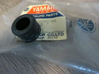 Yamaha Bremsschlauch Gummi FS1 DX FJ1100 FJ1200 RD250 RD350 TZ250 GTS1000 XS500 XS650 XS1100 TX750