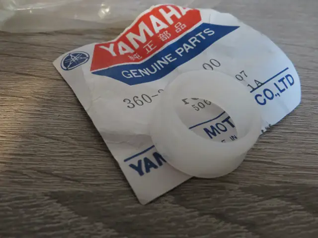 Yamaha Bremsflüssigkeitsbehälter Schwimmer RD250 RD350 XS500 XS650 TX500 TX650 360-25853-00