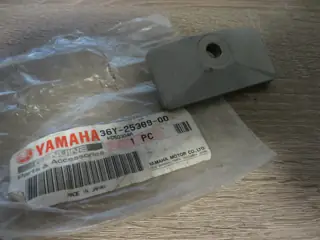 Yamaha Kettenspanner FJ1100 FJ1200 FZ750 puller chain 36Y-25389-00 Original