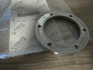 Yamaha Staubschutzring Hinterrad XT500 SR500 DT400 MX 1E6-25319-01 Original NEU
