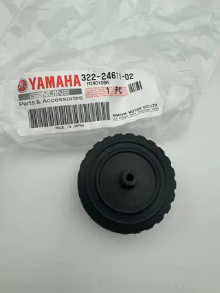 Yamaha Tankdeckel TY50M TY80 TY125 TY175 TY250 DT250 DT400 MX XT500 YZ80 YZ250  322-24611-02 Original NEU