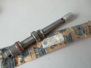 Yamaha Gabeltauchstange RD250 RD400 cylinder front fork 1A0-23170-01 Original