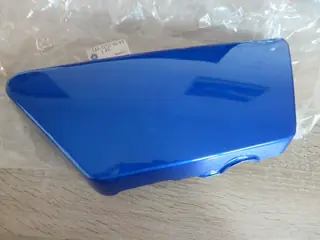 Yamaha Seitendeckel rechts blau XS500 side cover RH 1A8-21721-0-F3 Original NOS