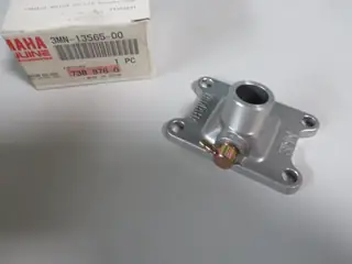 Yamaha Vergaserverbindung Einlass DT50R Ansaugstutzen Original