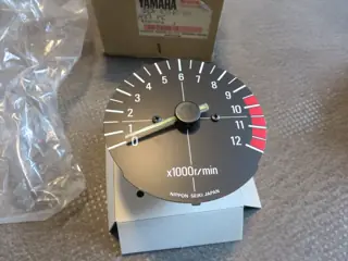 Yamaha Drehzahlmesser XJ900 XJ600 rev Counter 31A-83540-00 Original NEU