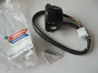 Yamaha Lenkerschalter links RD250 RD400 left handle switch NEU
