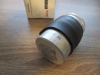 Yamaha Blinkrelais 2-POLE XS 650 2-PORT flasher relay Original