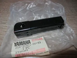 Yamaha Fußraste FT1 RD80 DT80 MX LCI LCII DT125 LC XT600 GT80 DT2 footrest 214-27421-00-00