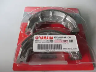Yamaha Bremsbacken vorne BL125 XC125 Beluga brake shoe original