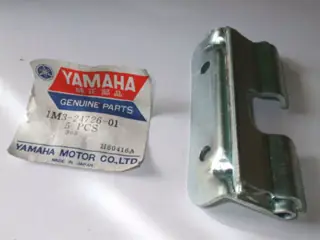 Yamaha Scharnier Bop LB3-M LB3-80 für Sitzbank 1M3-24726-01 Original NEU