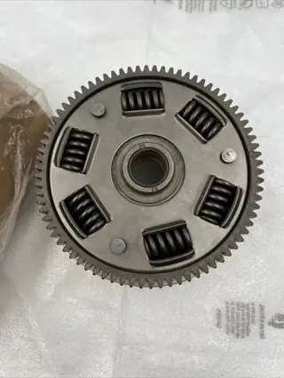 Yamaha Bt1100 Kupplungskorb Kupplung Clutch Basket Original – 4X7-16150-02