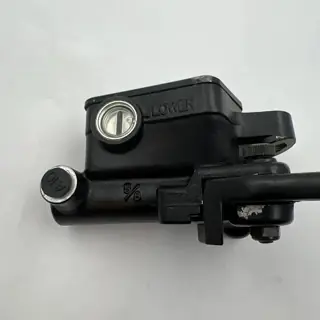 Yamaha Hauptbremszylinder Master Cylinder NOS für VMX1200, FZX750 – 2KW-W2645-00,3BV-26450-00 – Foto 3