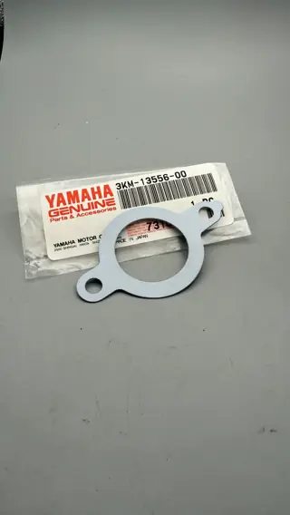 Yamaha Dichtung krummer für FJ600, FJ600 CA, FZ600, FZ600 CA, FZ600S, FZ600S CA – 3KM-13556-00