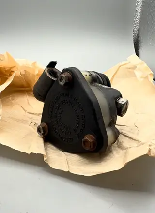 Yamaha Hintere Hauptbremszylinderbaugruppe Rear Master Cylinder Assy für XS750, XS850 – 1J7-25850-52 – Foto 2