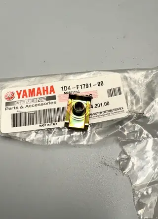 Yamaha Klemme 1 für DT50R, DT50RSM, XT125R, XT125X – 1D4-F1791-00