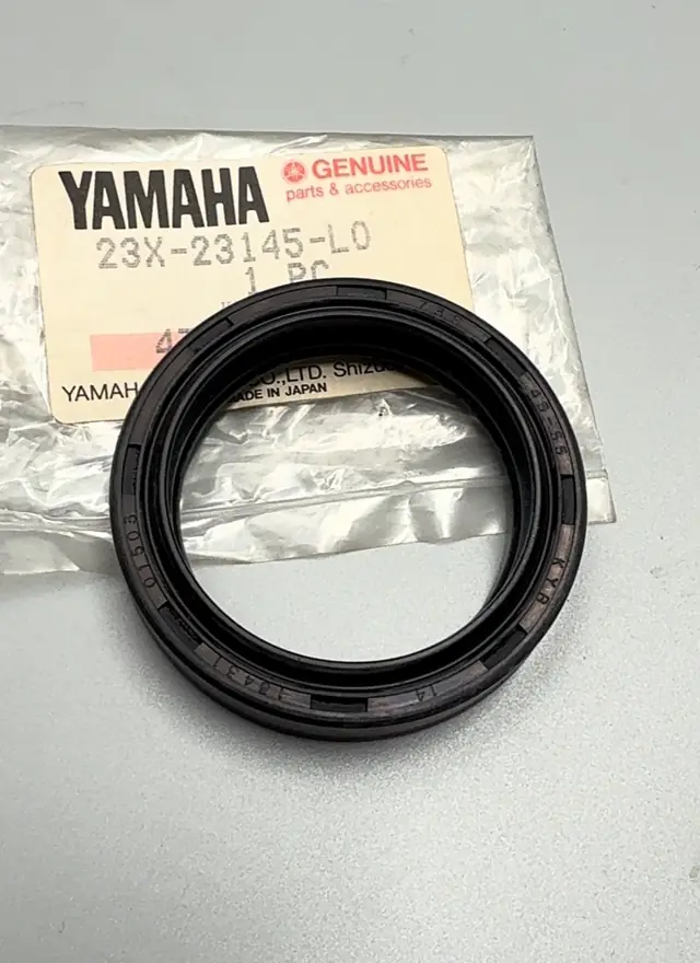 Yamaha Wellendichtring / Front Fork Oil Seal für IT200, IT200S, IT250, IT490, TT600 – 23X-23145-L0
