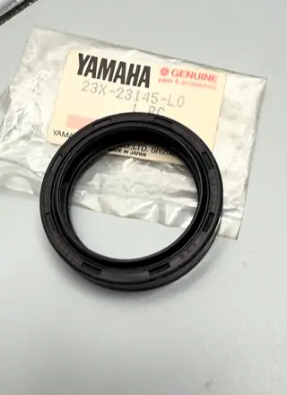 Yamaha Wellendichtring / Front Fork Oil Seal für IT200, IT200S, IT250, IT490, TT600 – 23X-23145-L0 – Foto 2