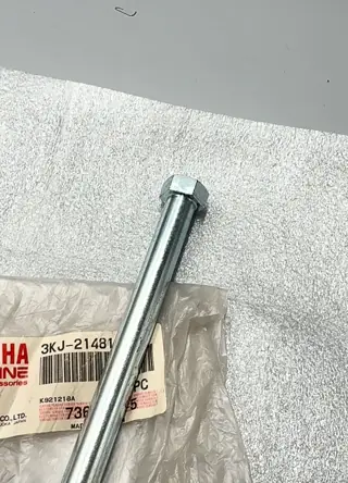 Yamaha Schraube motoraufhangung für AEROX, AXIS D, AXIS H, AXIS, BREEZE, EVOLIS, FIZZ – 3KJ-21481-00 – Foto 3
