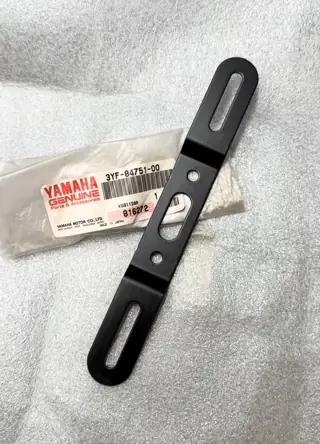 Yamaha Konsole zulassungsschild für DIVERSION, DRAGSTAR 1100, DRAGSTAR 125, DT125R – 3YF-84751-00