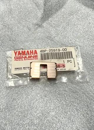 Yamaha Stutze bremsbelagplatte für BOLT, BOLT C SPEC, BOLT C SPEC CA, BOLT CA, FZ6 – 4BP-25919-00 – Foto 2