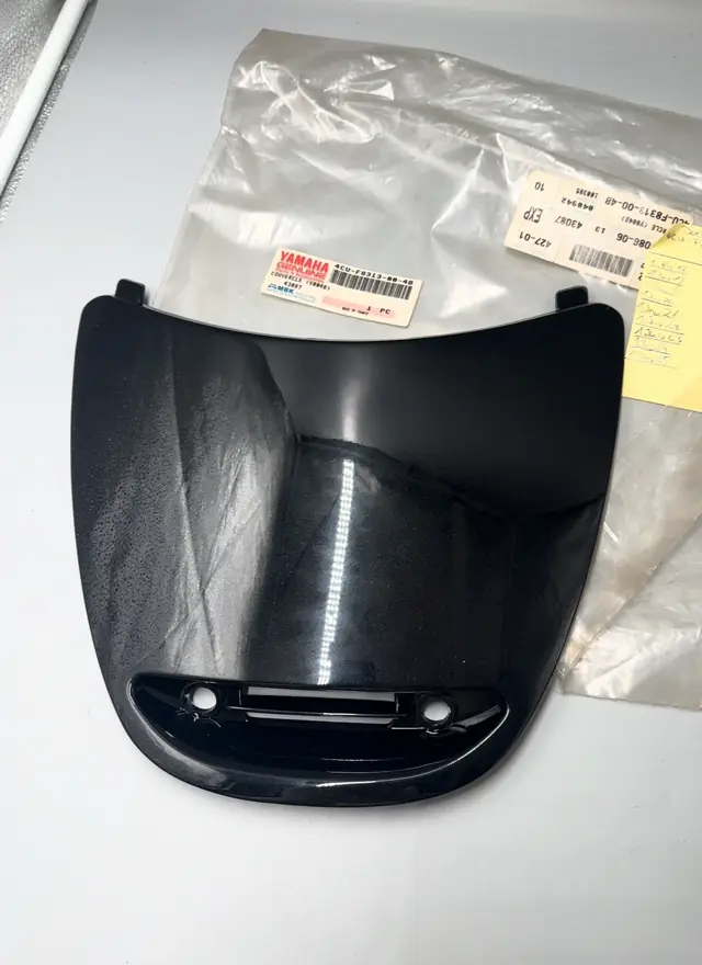 Yamaha YAMAHA-DECKEL für ZEST – 4CU-F8313-00-4B