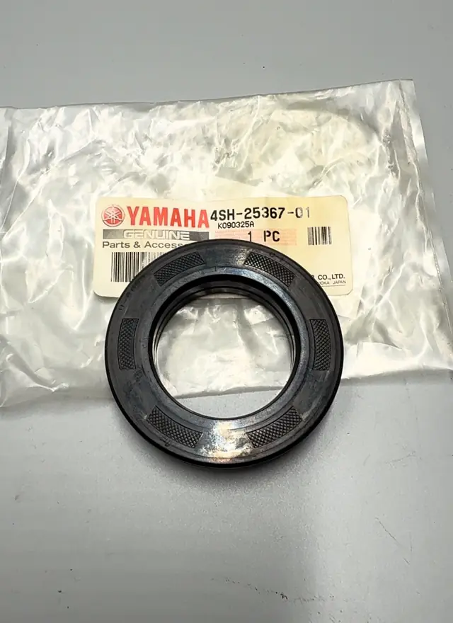 Yamaha Staubdeckel nabe für BEAR TRACKER, BEAR TRACKER 2WD, BEAR TRACKER 2WD REALTREE – 4SH-25367-01