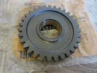 Yamaha Getriebe Zahnrad 3.Gang XZ550 gear 3th pinion 11H-17231-00 Original NEU