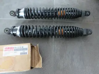 Yamaha Stoßdämpfer Set YP125 Majesty YP180 MBK Skyliner rear Shock Absorber 5DS-F2210-00 Original