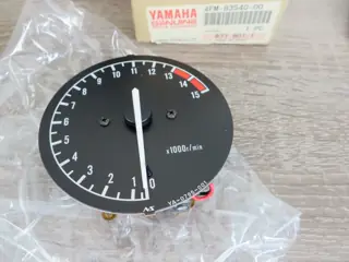 Yamaha Drehzahlmesser FZR600 R YZF750 R / SP rev counter tachometer 4FM-83540-00 NEU