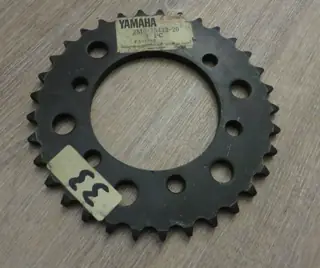 Yamaha Kettenrad XS650 XS650 SE Sprocket 33 Zähne Driven Original NOS