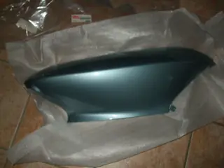 Yamaha YP125 Majesty MBK Skyliner Heckverkleidung rechts Seitendeckel side cover