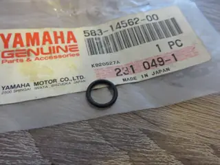 Yamaha O-Ring für Choke XT500 SR500 TT500 O-Ring choke plunger 583-14562-00 Original NEU