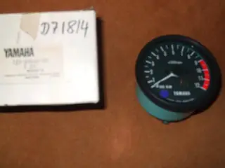 Yamaha Drehzahlmesser XS500 rev counter 1J3-83540-00 1J3-83540-00 Original NEU