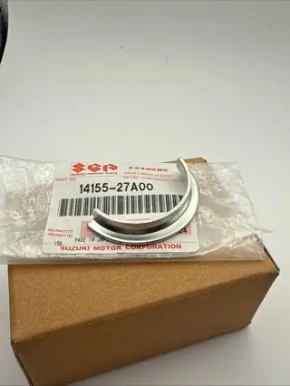 Suzuki Krümmerbefestigung GSX750F GSX1100G GSF1200 Plate, Exhaust Pipe XX34799