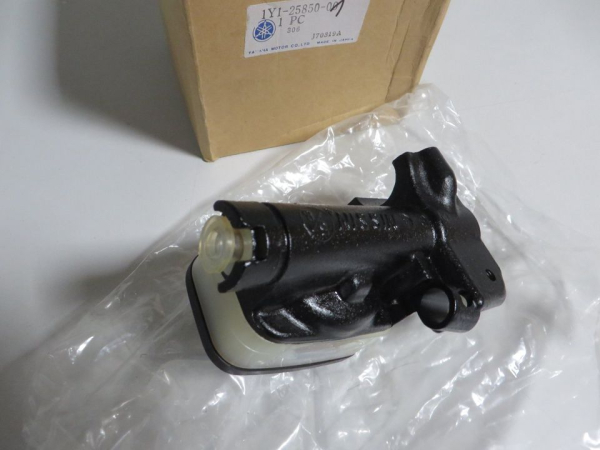 Yamaha Bremspumpe FS1 DX brake master cylinder Original NOS
