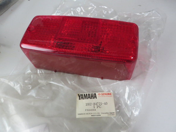 Yamaha Rücklicht Glas XS500 XS400SE taillight lens 1H2-84721-40 Original NEU 1H2-84721-40 Original Ersatzteil – MG-Teileshop