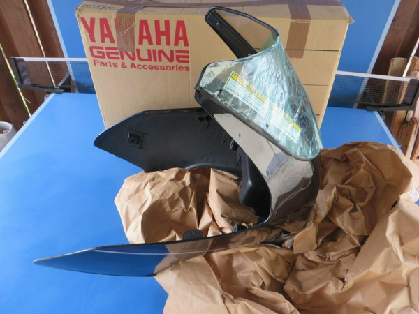 Yamaha Frontverkleidung Kanzel XJ900F XJ900 F front fairing 53U-Y2835-90-5Y  NOS