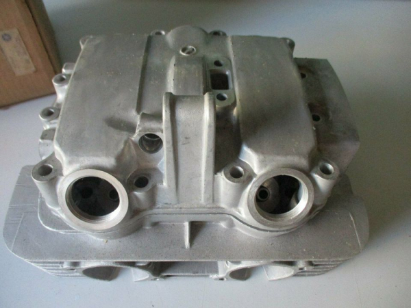 Yamaha Zylinderkopf XS360 cylinder head 1L9-11101-00 Original NEU