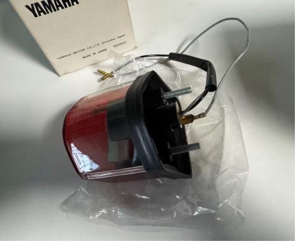 Yamaha tail light 37A-84710-40 original NOS rear light for XT350