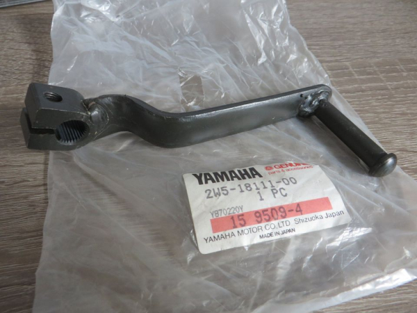 Yamaha nan 2W5-18111-00 353-18111-00 2J5-18111-00 Genuine spare part – MG-Teileshop