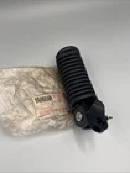 Yamaha VORDERE FUSSRASTE RECHTS RD250LC RD350LC FR FOOTREST ASSY (R) 4L0-27420-00 Original Ersatzteil – MG-Teileshop