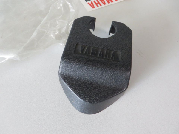 Yamaha Abdeckung Gabelbrücke XJ550 Original NEU  Original Ersatzteil – MG-Teileshop