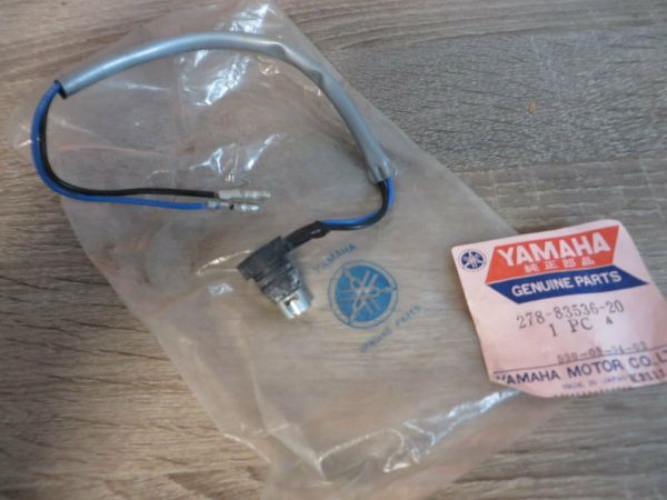 Yamaha Tacho Steckerkabel DS7 R5 socket meter Original NOS  Original Ersatzteil – MG-Teileshop