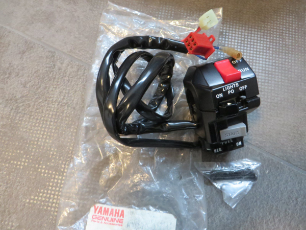 Yamaha Lenkerschalter rechts XV535 Virago XV1000 XV500 2NU-83972-10 Original 2NU-83972-10 Original Ersatzteil – MG-Teileshop