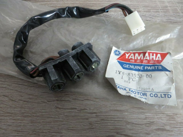 Yamaha Steckerkabel Cockpit Beleuchtung RS100 socket cord NOS 1Y8-83520-00 1Y8-83520-00 Original Ersatzteil – MG-Teileshop