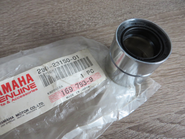 Yamaha Gabelmutter inkl. Simmerring LB50 LB80 Chappy LB3-M LB3-80 Bop FT1 GT50 GT80 290-23150-01 Genuine spare part – MG-Teil