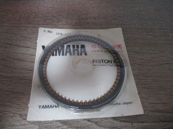 Yamaha Kolbenringe SR250 Übermaß 0.75 mm piston rings 3Y8-11610-30 Original NEU 3Y8-11610-30 Original Ersatzteil – MG-Teilesh