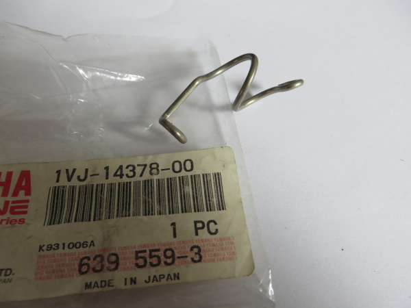 Yamaha Carb Hose Guide XT600Z Tenere 1VJ-14378-00 Original NEU 1VJ-14378-00 Genuine spare part – MG-Teileshop