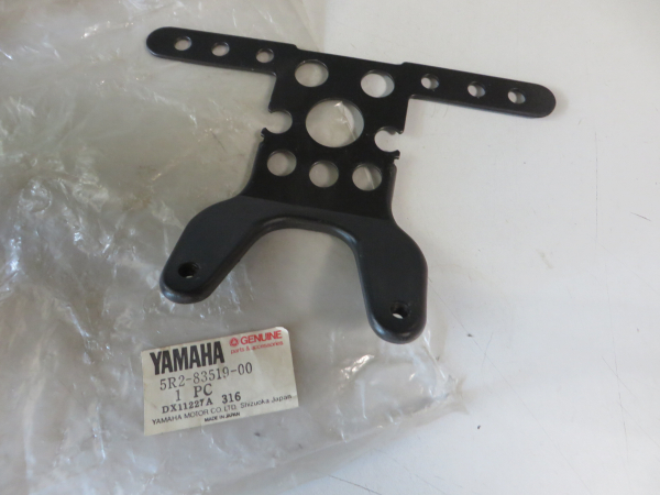 Yamaha Tachohalter RD80 LCI RD80 LCII RD125 LC bracket meter 5R2-83519-00 Original NEU 5R2-83519-00 Original Ersatzteil – MG-