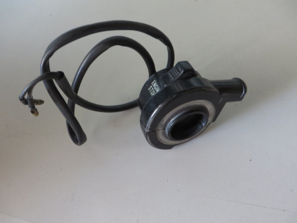 Yamaha Lenkerschalter rechts DT50R DT80 LCII DT175 DT250 DT360 DT400 MX 1R6-83976-01 Original Gebraucht